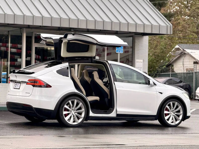 2017 Tesla Model X