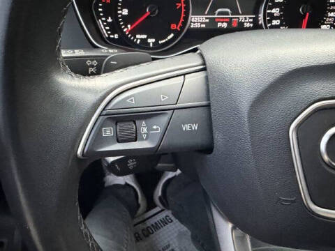 2022 Audi Q5 quattro S line Premium 45 TFSI