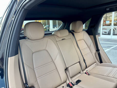 2019 Porsche Cayenne S