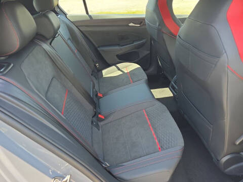 2026 Volkswagen Golf GTI SE