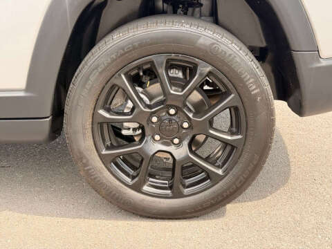 2023 Jeep Compass Altitude