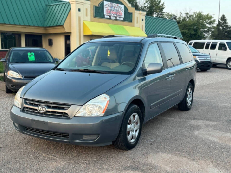 2009 Kia Sedona for sale at Alex Auto Sales LLC in Lincoln, NE