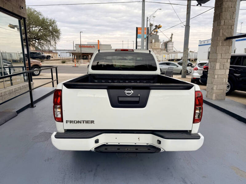 2019 Nissan Frontier S