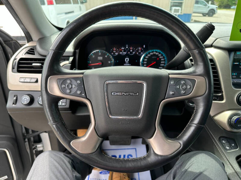 2017 GMC Yukon XL Denali