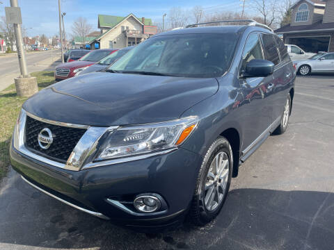 2015 Nissan Pathfinder for sale at Indiana Auto Sales Inc in Bloomington IN