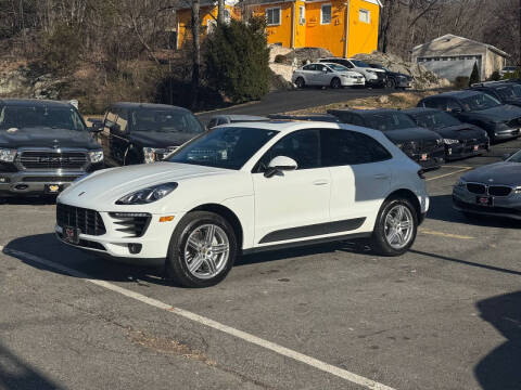 2017 Porsche Macan S