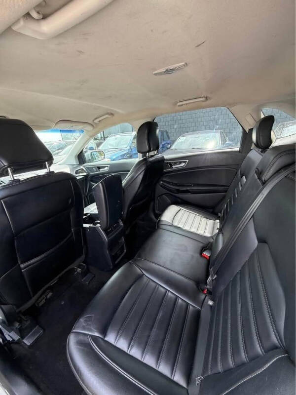 2020 Ford Edge SEL