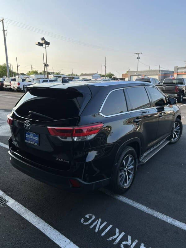 2017 Toyota Highlander XLE