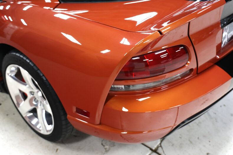 2006 Dodge Viper SRT-10