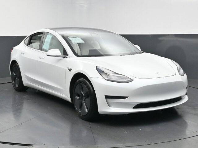 2019 Tesla Model 3 Standard Range Plus