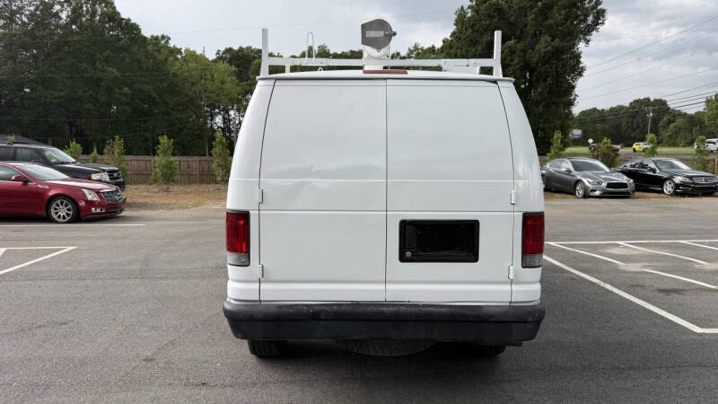 2003 Ford E-Series E-250