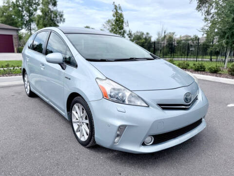 2012 Toyota Prius v Five