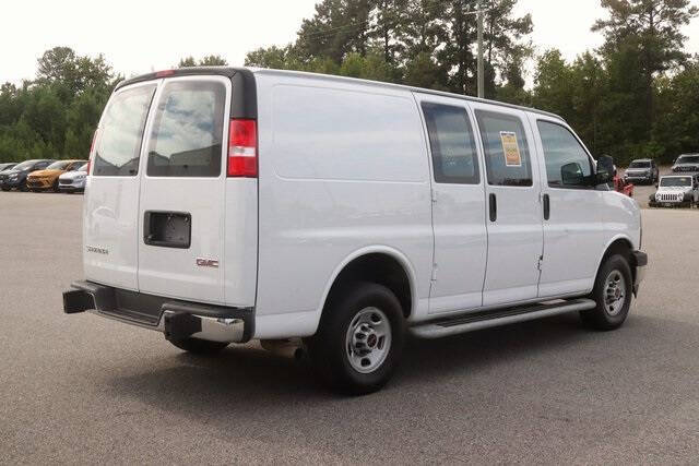 2024 GMC Savana 2500