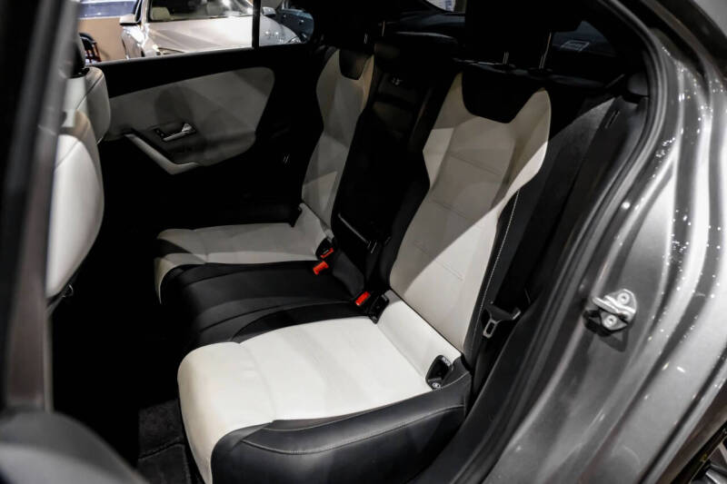 2019 Mercedes-Benz A-Class A 220