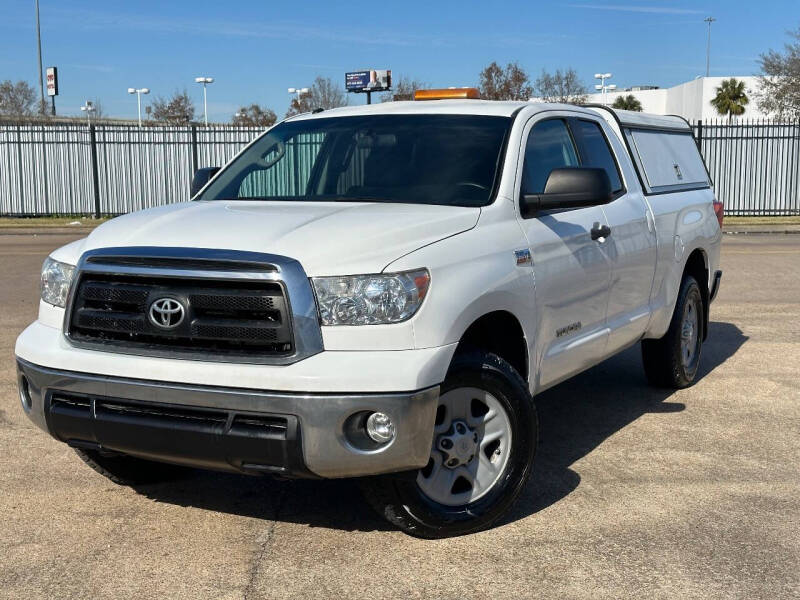 2013 Toyota Tundra for sale at TWIN CITY MOTORS in Houston TX