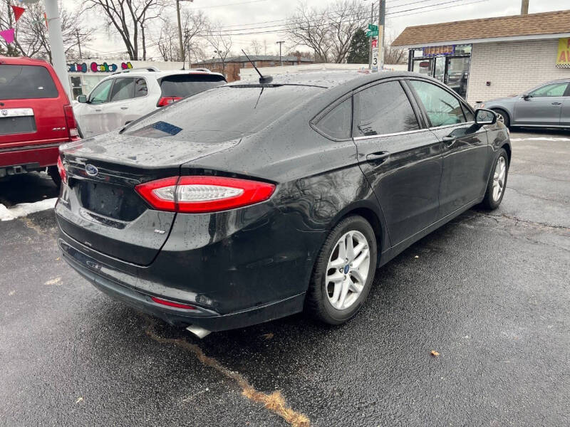 2013 Ford Fusion SE