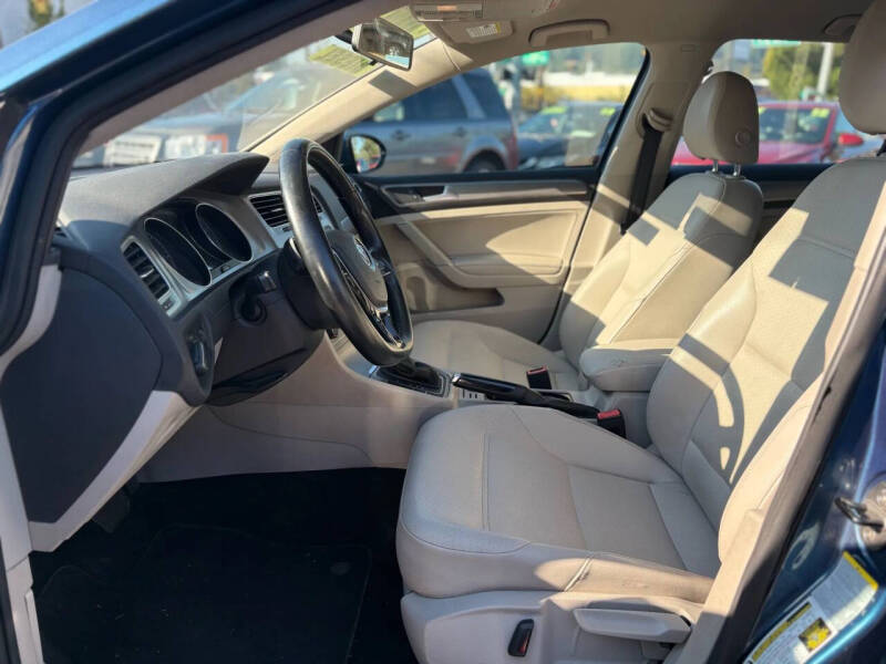 2015 Volkswagen Golf