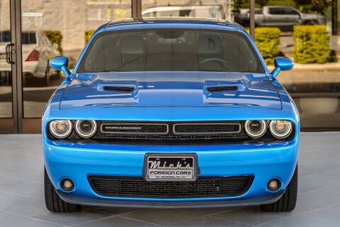 2015 Dodge Challenger SXT Plus