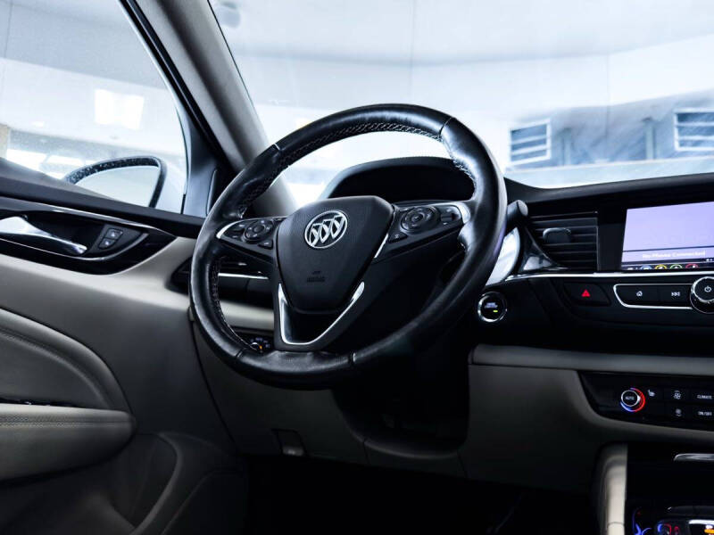 2019 Buick Regal Sportback Essence