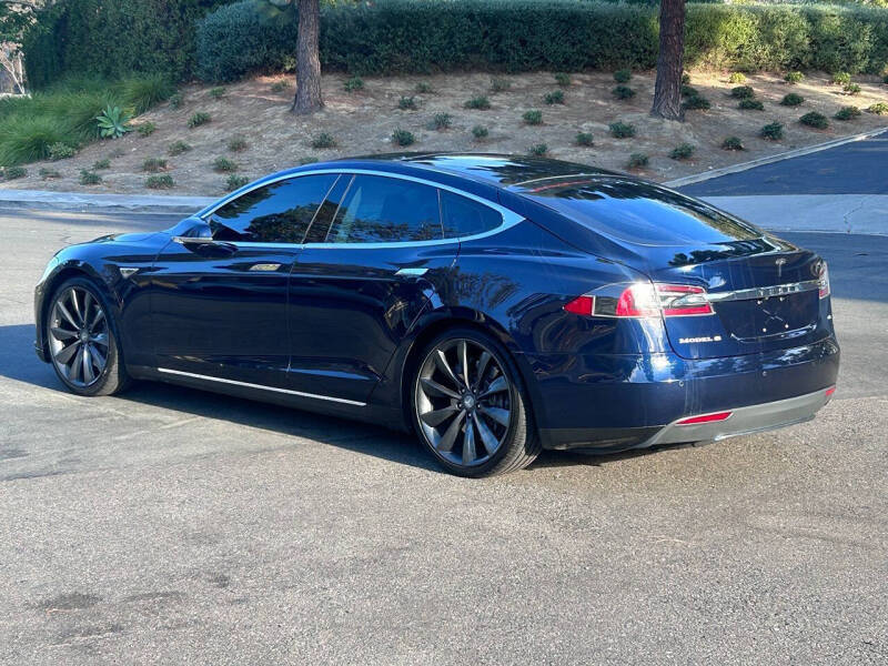 2014 Tesla Model S 85