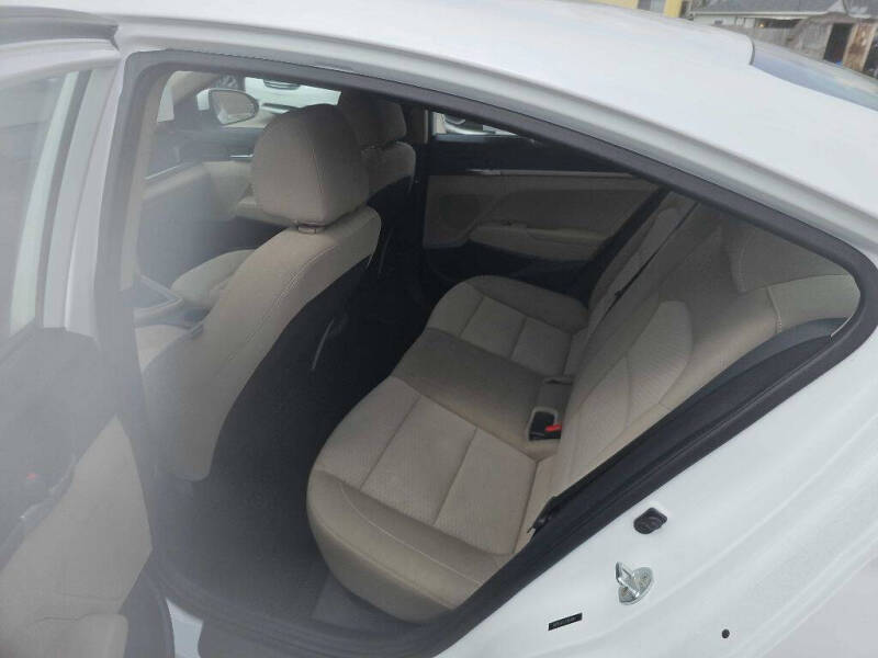 2020 Hyundai Elantra