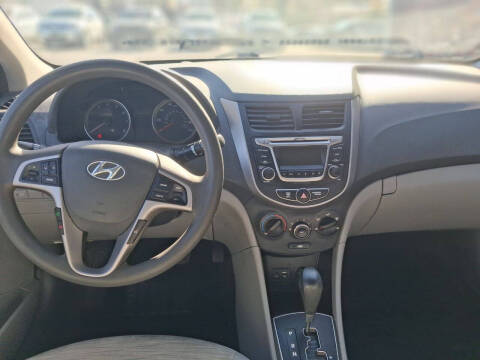 2017 Hyundai Accent Value Edition