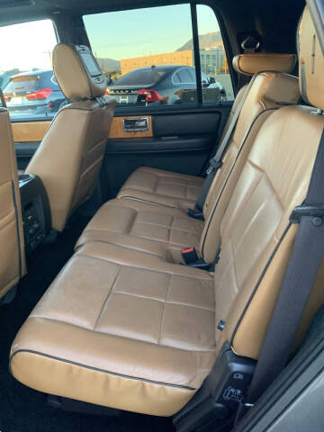 2011 Lincoln Navigator