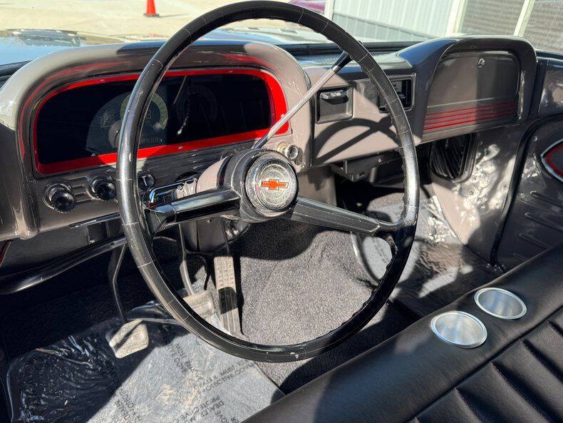 1961 Chevrolet Apache