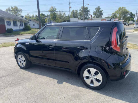 2017 Kia Soul +