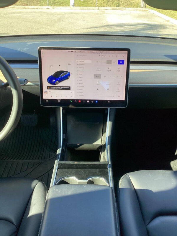 2020 Tesla Model 3 Standard Range Plus