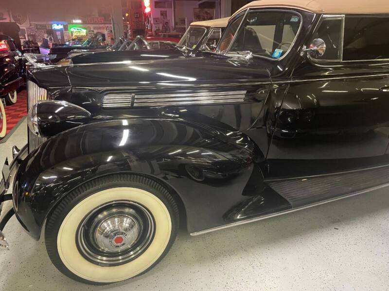 1939 Packard Caribbean