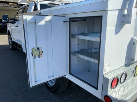 2025 Ford F-350 Super Duty XL