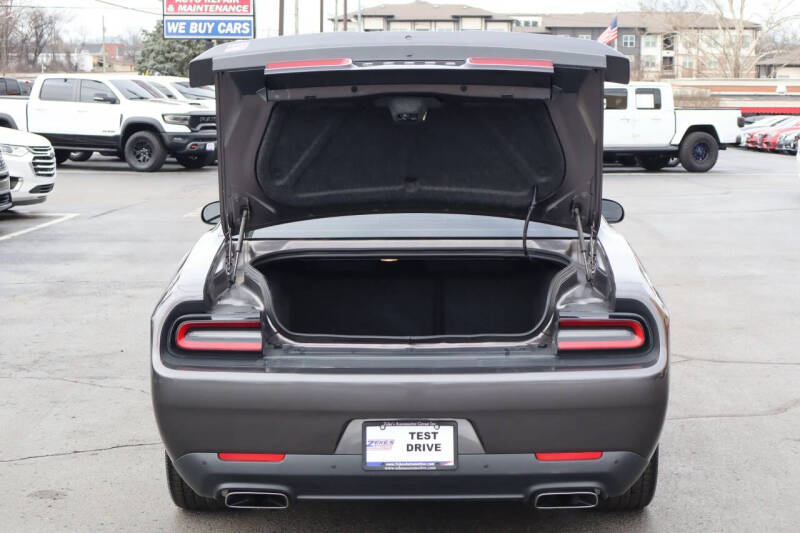 2015 Dodge Challenger