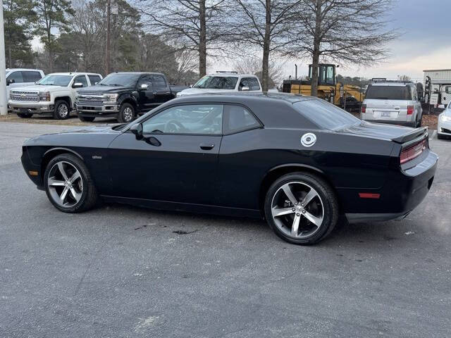 2014 Dodge Challenger SXT