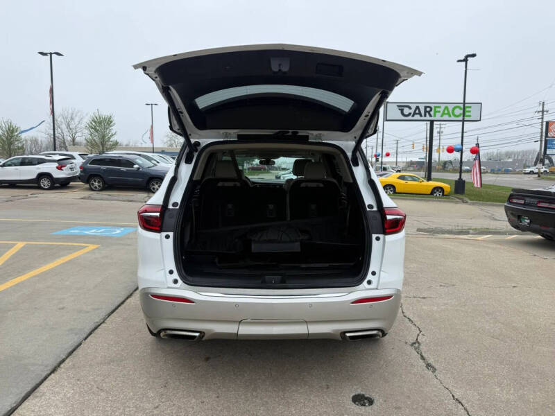 2021 Buick Enclave Essence
