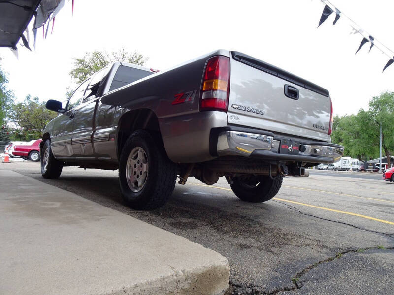 2000 Chevrolet Silverado 1500 LS