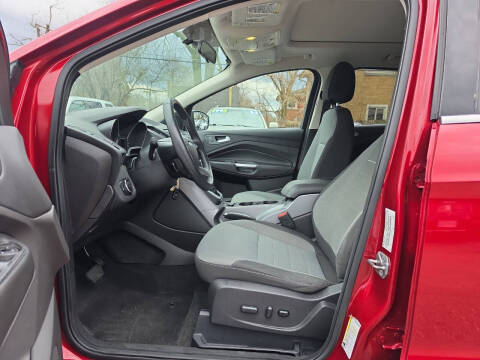 2015 Ford Escape SE