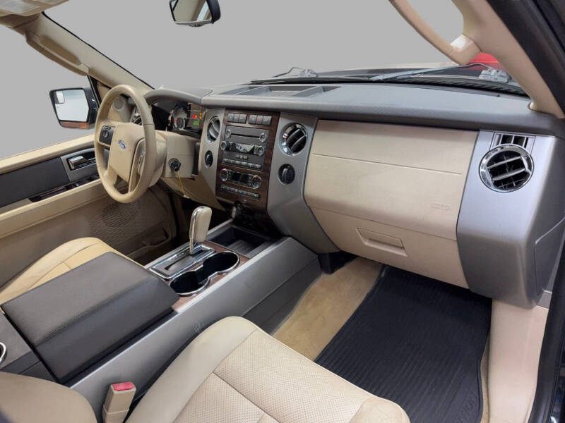 2014 Ford Expedition EL XLT