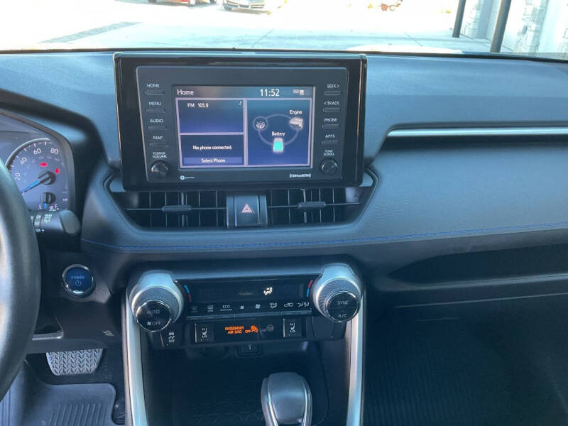 2022 Toyota RAV4 Hybrid SE