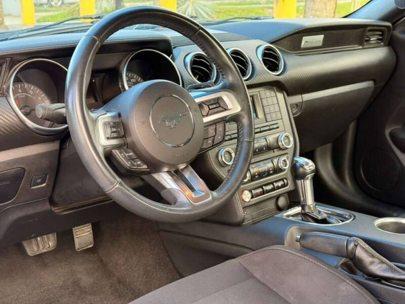 2018 Ford Mustang EcoBoost