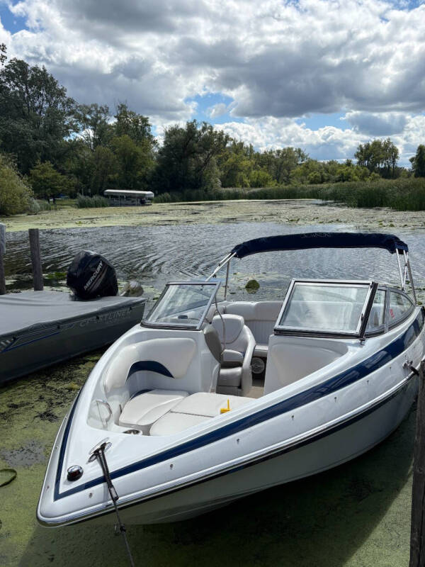 2011 Crownline 18SS