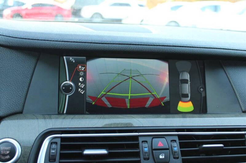 2012 BMW 7 Series 750Li