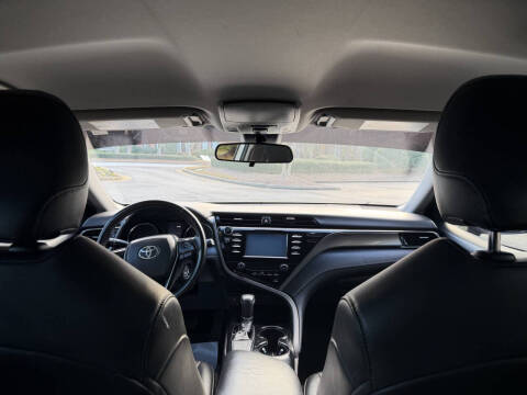 2019 Toyota Camry SE