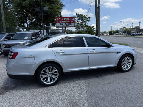 2019 Ford Taurus Limited