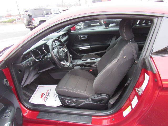 2017 Ford Mustang V6