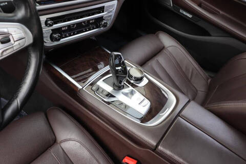 2016 BMW 7 Series 740i