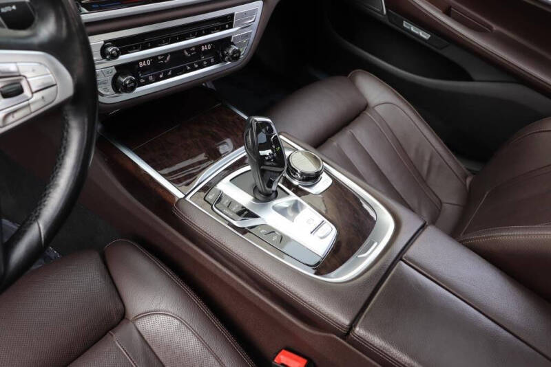 2016 BMW 7 Series 740i