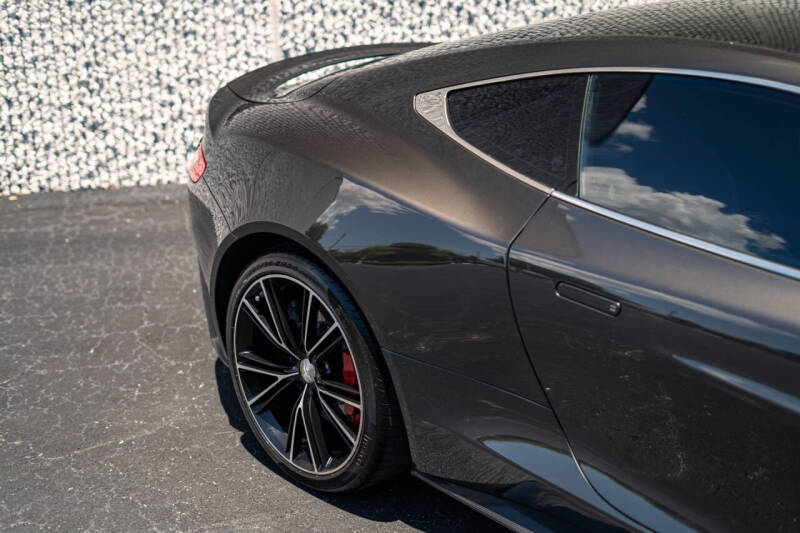 2014 Aston Martin Vanquish