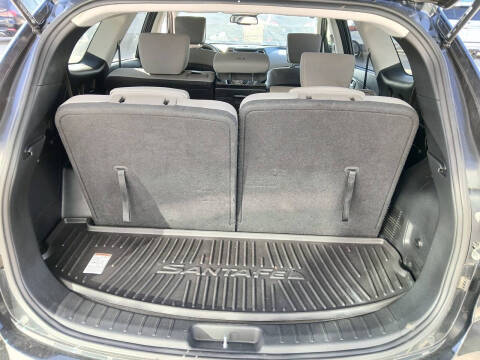 2018 Hyundai Santa Fe SE