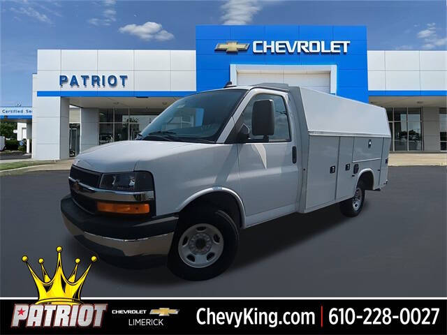 2025 Chevrolet Express 3500